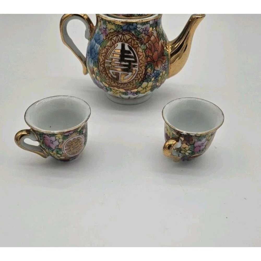 VINTAGE Chinese Miniature Porcelain Tea Set Broken Lid